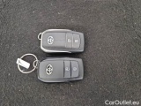  Toyota  C-HR TOYOTA  / 2023 / 5P / SUV 2.0 HV E-CVT TREND #25