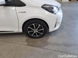  Toyota  Yaris TOYOTA  / 2017 / 5P / BERLINA 1.5 HYBRID ACTIVE MY18 #47
