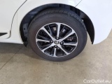  Toyota  Yaris TOYOTA  / 2017 / 5P / BERLINA 1.5 HYBRID ACTIVE MY18 #72