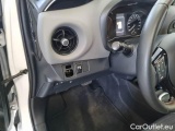  Toyota  Yaris TOYOTA  / 2017 / 5P / BERLINA 1.5 HYBRID ACTIVE MY18 #92