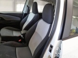  Toyota  Yaris TOYOTA  / 2017 / 5P / BERLINA 1.5 HYBRID ACTIVE MY18 #11