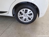 Toyota  Yaris TOYOTA  / 2017 / 5P / BERLINA 1.5 HYBRID ACTIVE MY18 #19