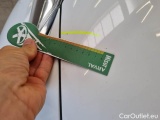  Toyota  Yaris TOYOTA  / 2017 / 5P / BERLINA 1.5 HYBRID ACTIVE MY18 #37