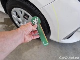  Toyota  Yaris TOYOTA  / 2017 / 5P / BERLINA 1.5 HYBRID ACTIVE MY18 #45