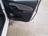  Toyota  Yaris TOYOTA  / 2017 / 5P / BERLINA 1.5 HYBRID ACTIVE MY18 #77