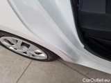  Toyota  Yaris TOYOTA  / 2017 / 5P / BERLINA 1.5 HYBRID ACTIVE MY18 #81