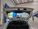  Toyota  Yaris TOYOTA  / 2017 / 5P / BERLINA 1.5 HYBRID ACTIVE MY18 #85