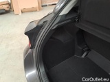  Toyota  Yaris TOYOTA  / 2020 / 5P / BERLINA HYBRID BUSINESS MY20 #155
