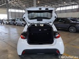  Toyota  Yaris TOYOTA  / 2020 / 5P / BERLINA HYBRID BUSINESS MY22 #5
