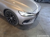  Volvo  V60 VOLVO  / 2019 / 5P / STATION WAGON T6 PLUG-IN AWD AUTOM. CORE #40
