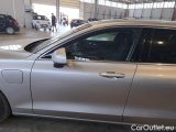  Volvo  V60 VOLVO  / 2019 / 5P / STATION WAGON T6 PLUG-IN AWD AUTOM. CORE #62