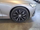  Volvo  V60 VOLVO  / 2019 / 5P / STATION WAGON T6 PLUG-IN AWD AUTOM. CORE #71