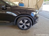  Volvo  XC 40 VOLVO XC40 / 2017 / 5P / SUV T4 PLUG-IN HYBRID AUTO RECH INSCRIP EXPR #37
