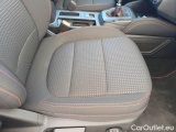  Ford  Kuga FORD  / 2019 / 5P / SUV 2.0 ECOBLUE MHEV 150CV 2WD ST-LINE #126