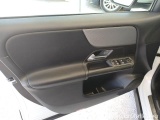  Mercedes  B-Klasse MERCEDES-BENZ GLB / 2019 / 5P / SUV GLB 200 D AUTOMATIC BUSINESS #104