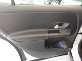  Mercedes  B-Klasse MERCEDES-BENZ GLB / 2019 / 5P / SUV GLB 200 D AUTOMATIC BUSINESS #120