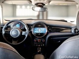  Mini  Cooper MINI MINI / 2021 / 5P / BERLINA  CLASSIC AUTO #3