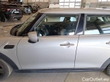  Mini  Cooper MINI MINI / 2021 / 5P / BERLINA  CLASSIC AUTO #57