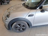  Mini  Cooper MINI MINI / 2021 / 5P / BERLINA  CLASSIC AUTO #62
