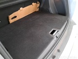  Peugeot  2008 PEUGEOT  / 2019 / 5P / CROSSOVER BLUEHDI 130 EAT8 ALLURE PACK S/S AUT. #106
