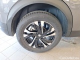  Peugeot  2008 PEUGEOT  / 2019 / 5P / CROSSOVER BLUEHDI 130 EAT8 ALLURE PACK S/S AUT. #18