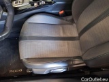  Peugeot  2008 PEUGEOT  / 2019 / 5P / CROSSOVER BLUEHDI 130 EAT8 ALLURE PACK S/S AUT. #87