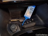  Peugeot  2008 PEUGEOT  / 2019 / 5P / CROSSOVER BLUEHDI 130 EAT8 ALLURE S/S AUT. #6