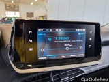  Peugeot  2008 PEUGEOT  / 2019 / 5P / CROSSOVER BLUEHDI 130 EAT8 ALLURE S/S AUT. #5