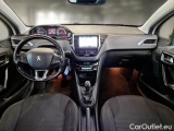  Peugeot  208 PEUGEOT  / 2015 / 5P / BERLINA ALLURE BLUEHDI 75CV #3