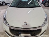  Peugeot  208 PEUGEOT  / 2015 / 5P / BERLINA ALLURE BLUEHDI 75CV #25