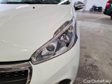  Peugeot  208 PEUGEOT  / 2015 / 5P / BERLINA ALLURE BLUEHDI 75CV #48