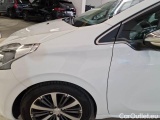  Peugeot  208 PEUGEOT  / 2015 / 5P / BERLINA ALLURE BLUEHDI 75CV #123