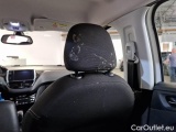  Peugeot  208 PEUGEOT  / 2015 / 5P / BERLINA ALLURE BLUEHDI 75CV #144