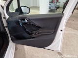  Peugeot  208 PEUGEOT  / 2015 / 5P / BERLINA ALLURE BLUEHDI 75CV #150