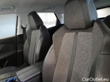  Peugeot  3008 PEUGEOT  / 2016 / 5P / SUV BLUEHDI 130 SeS ALLURE #11