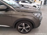  Peugeot  3008 PEUGEOT  / 2016 / 5P / SUV BLUEHDI 130 SeS ALLURE #47