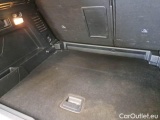  Peugeot  3008 PEUGEOT  / 2016 / 5P / SUV BLUEHDI 130 SeS ALLURE #71