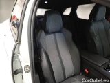  Peugeot  3008 PEUGEOT  / 2020 / 5P / SUV BLUEHDI 130 EAT8 SeS ALLURE #13