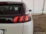  Peugeot  3008 PEUGEOT  / 2020 / 5P / SUV BLUEHDI 130 EAT8 SeS ALLURE PACK #58