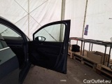  Volkswagen  Golf  VOLKSWAGEN / 2019 / 5P / BERLINA 2.0 TDI SCR 85KW STYLE DSG #102