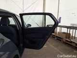  Volkswagen  Golf  VOLKSWAGEN / 2019 / 5P / BERLINA 2.0 TDI SCR 85KW STYLE DSG #104