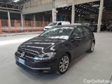  Volkswagen  Golf  VOLKSWAGEN / 2017 / 5P / BERLINA 2.0 TDI EXECUTIVE BMT DSG #77
