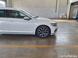  Volkswagen  Passat VOLKSWAGEN  / 2019 / 5P / STATION WAGON VAR. 2.0TDI SCR 147KW EXECUTIVE DSG #70