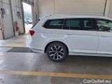  Volkswagen  Passat VOLKSWAGEN  / 2019 / 5P / STATION WAGON VAR. 2.0TDI SCR 147KW EXECUTIVE DSG #72