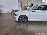  Volkswagen  Passat VOLKSWAGEN  / 2019 / 5P / STATION WAGON VAR. 2.0TDI SCR 147KW EXECUTIVE DSG #78