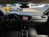  Volkswagen  T-ROC VOLKSWAGEN  / 2017 / 5P / SUV 1.5 TSI ACT BUSINESS DSG #3