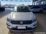  Volkswagen  T-ROC VOLKSWAGEN  / 2017 / 5P / SUV 1.5 TSI ACT BUSINESS DSG #6