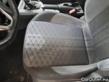  Volkswagen  Taigo VOLKSWAGEN  / 2021 / 5P / SUV 1.0 TSI 81KW R-LINE DSG #93