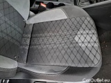  Volkswagen  Taigo VOLKSWAGEN  / 2021 / 5P / SUV 1.0 TSI 81KW R-LINE DSG #97