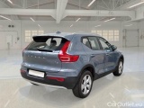  Volvo  XC 40 VOLVO XC40 / 2017 / 5P / SUV T3 MOMENTUM PRO #2